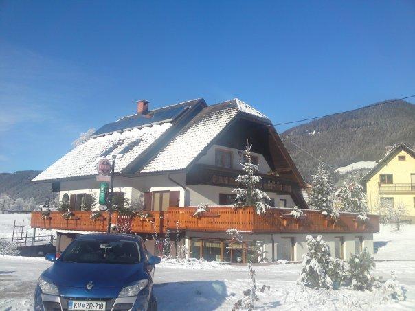 Hotel Gostisce Uh- Planica Rateče Exterior foto